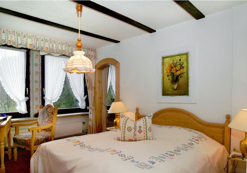 Wellness Und Romantik Hotel Helmboldt Бад-Закса Номер фото