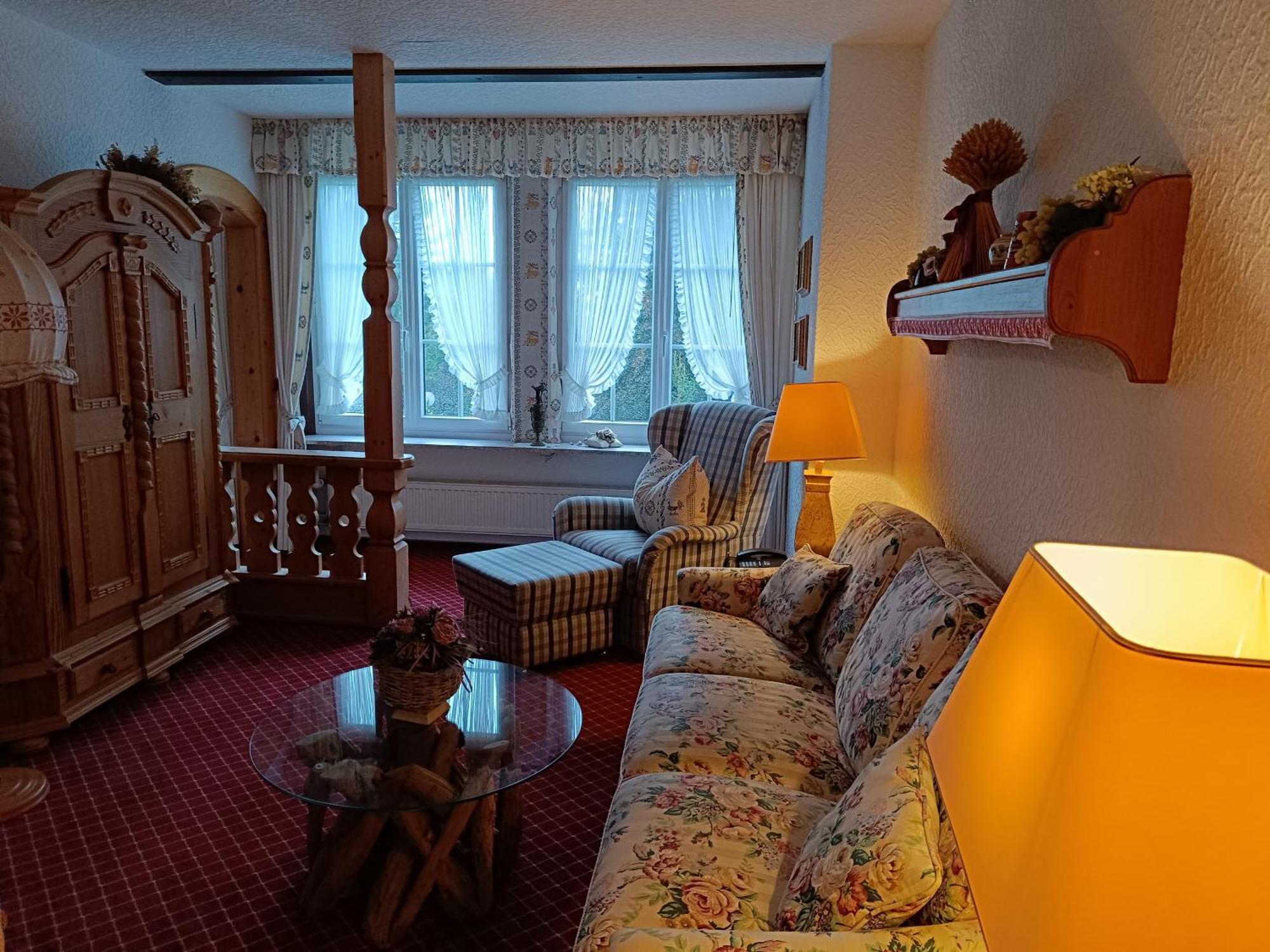 Wellness Und Romantik Hotel Helmboldt Бад-Закса Экстерьер фото