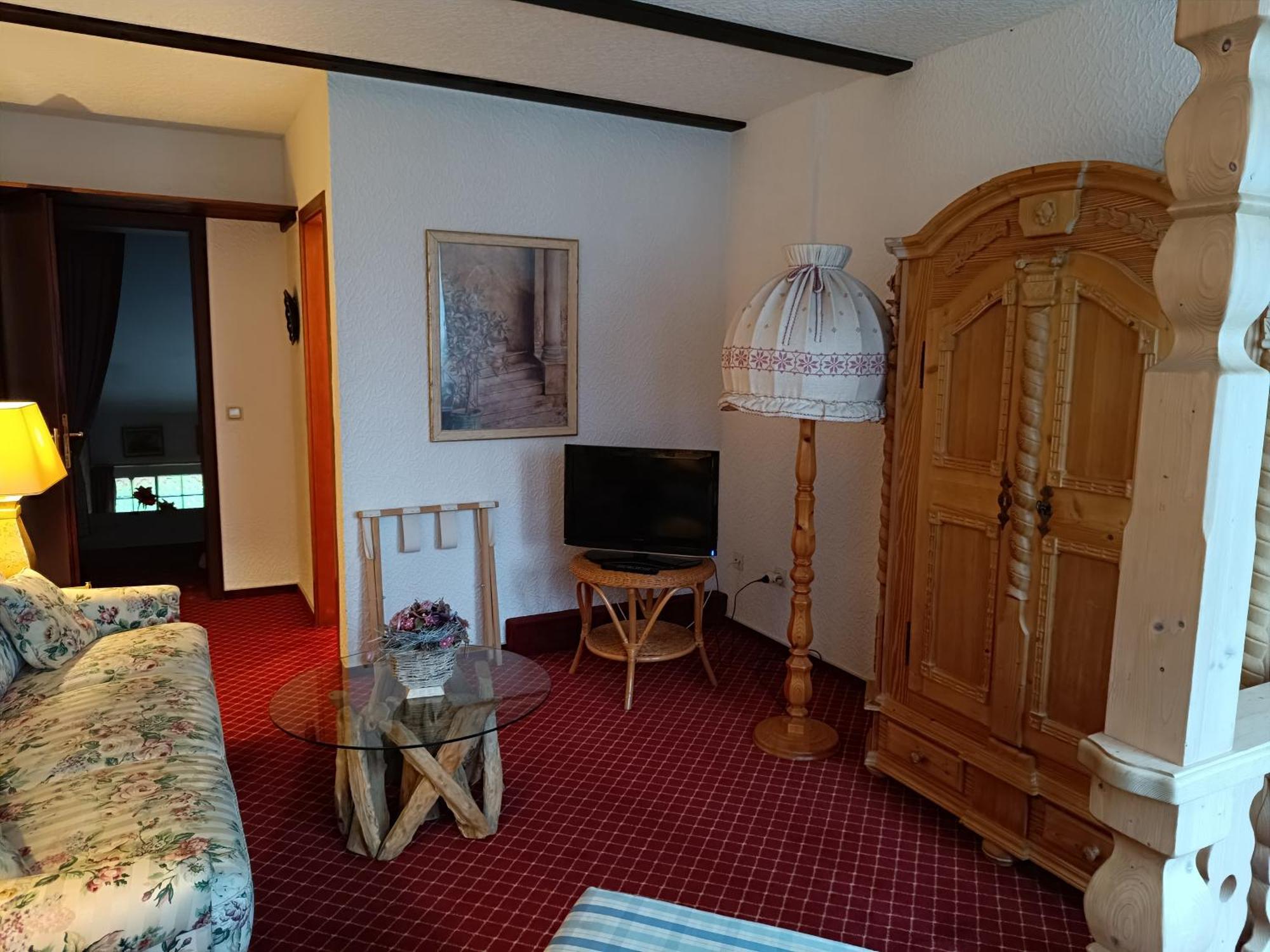 Wellness Und Romantik Hotel Helmboldt Бад-Закса Экстерьер фото